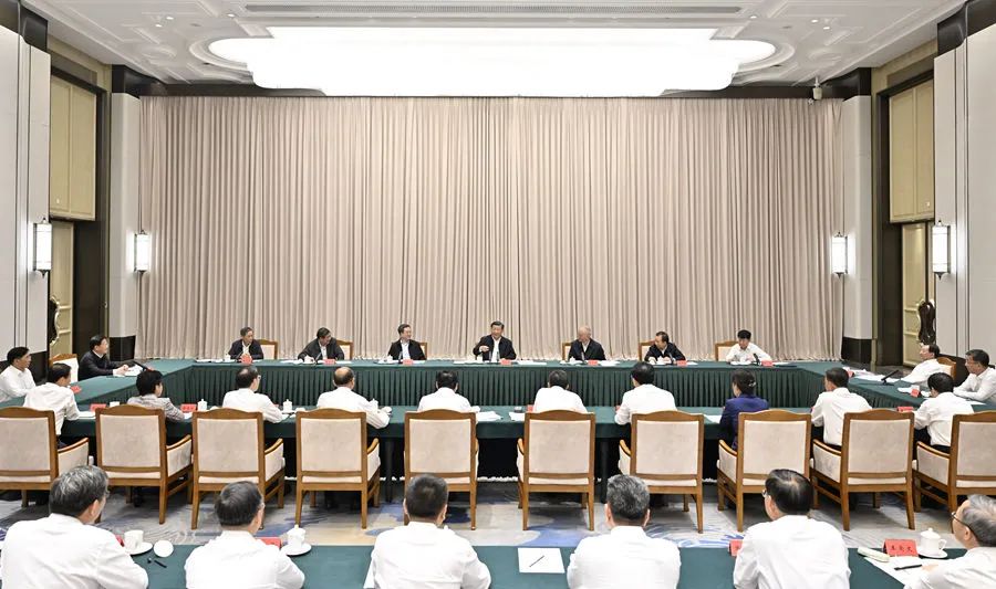 【前沿】儲能|習(xí)近平：加快發(fā)展風(fēng)電、光電等清潔能源，建設(shè)風(fēng)光火核儲一體化能源基地